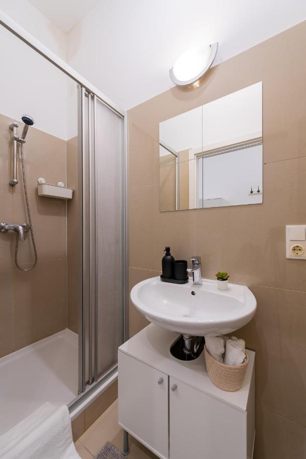 My City Apartment Vienna- One Bedroom ภายนอก รูปภาพ